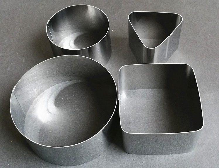 Planar sputtering target mould